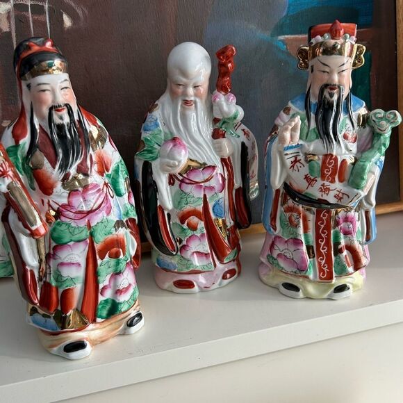 Vintage Chinese Porcelain Figurine of All three Lucky Gods - Picture 2 of 16
